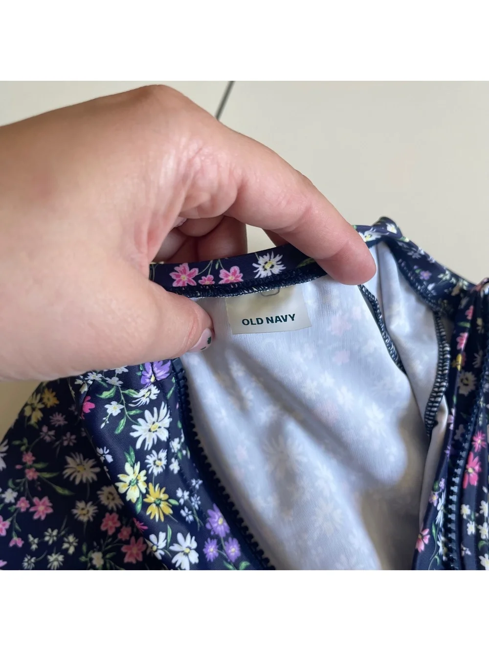 Old Navy Toddler Girl's Size 12/18m Rashguard One-Piece Swimsuit